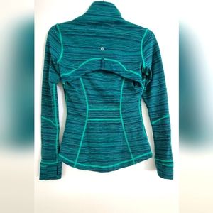 LULULEMON Define zippered jacket size 0/2